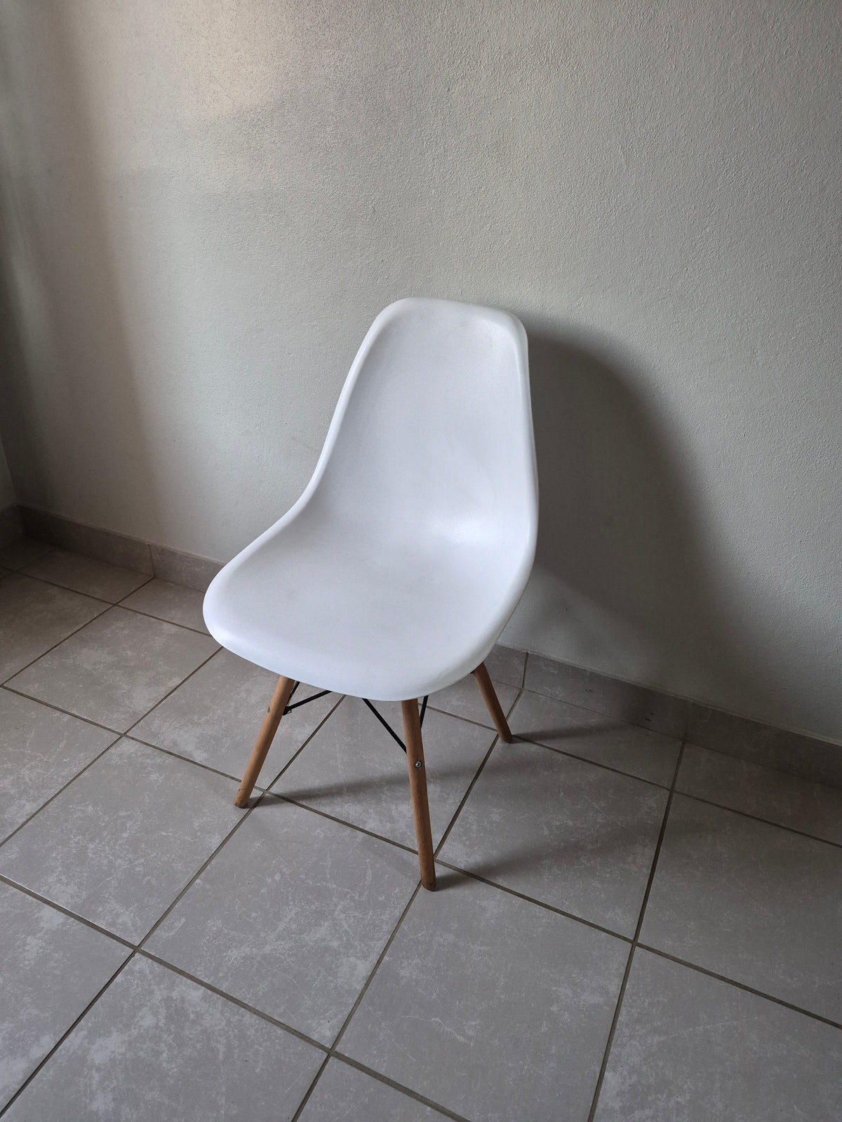 Emma Chair. White