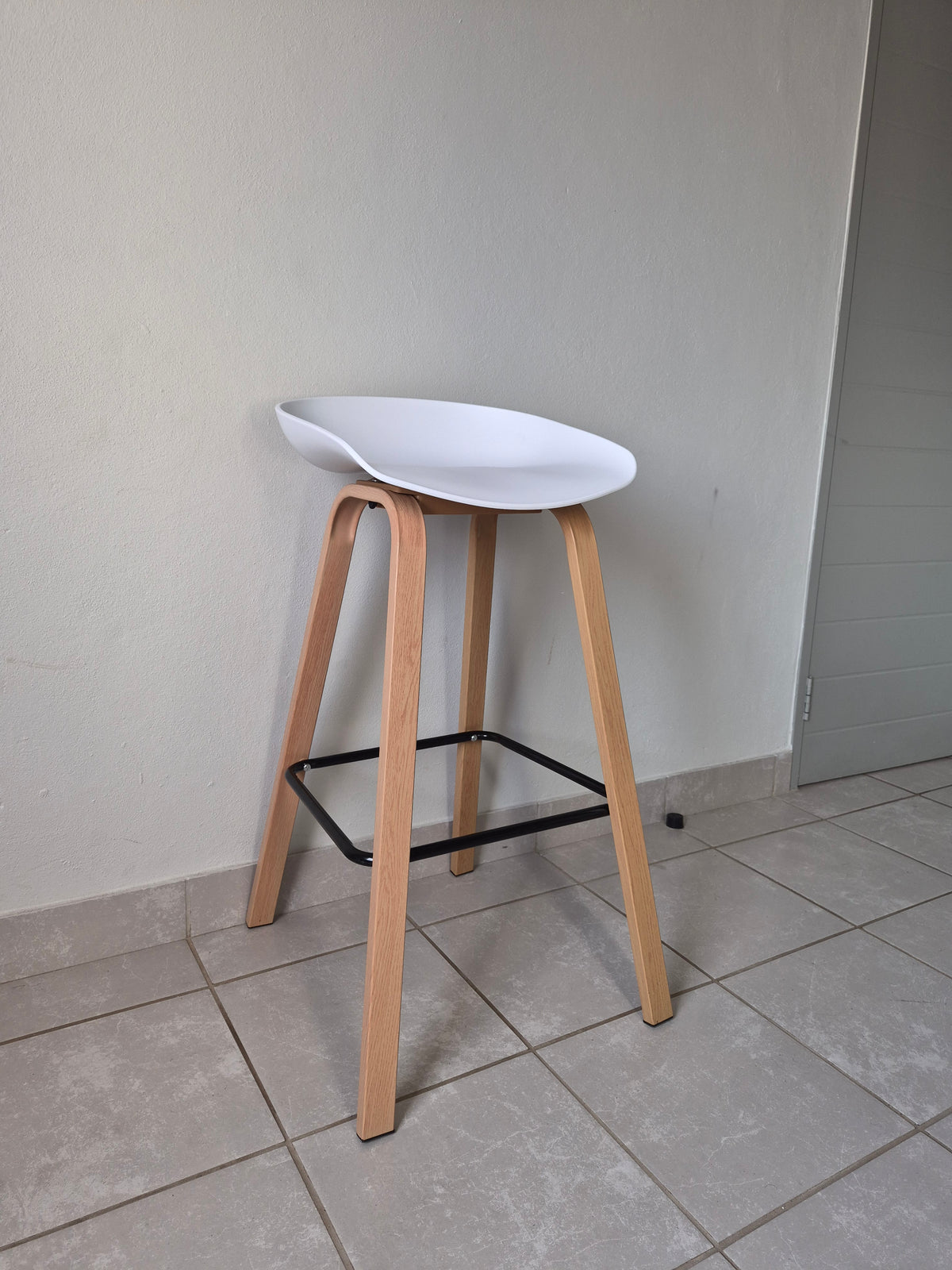 Bar Chair