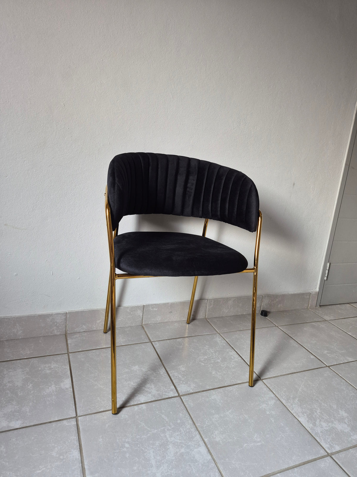 JY Black Chair