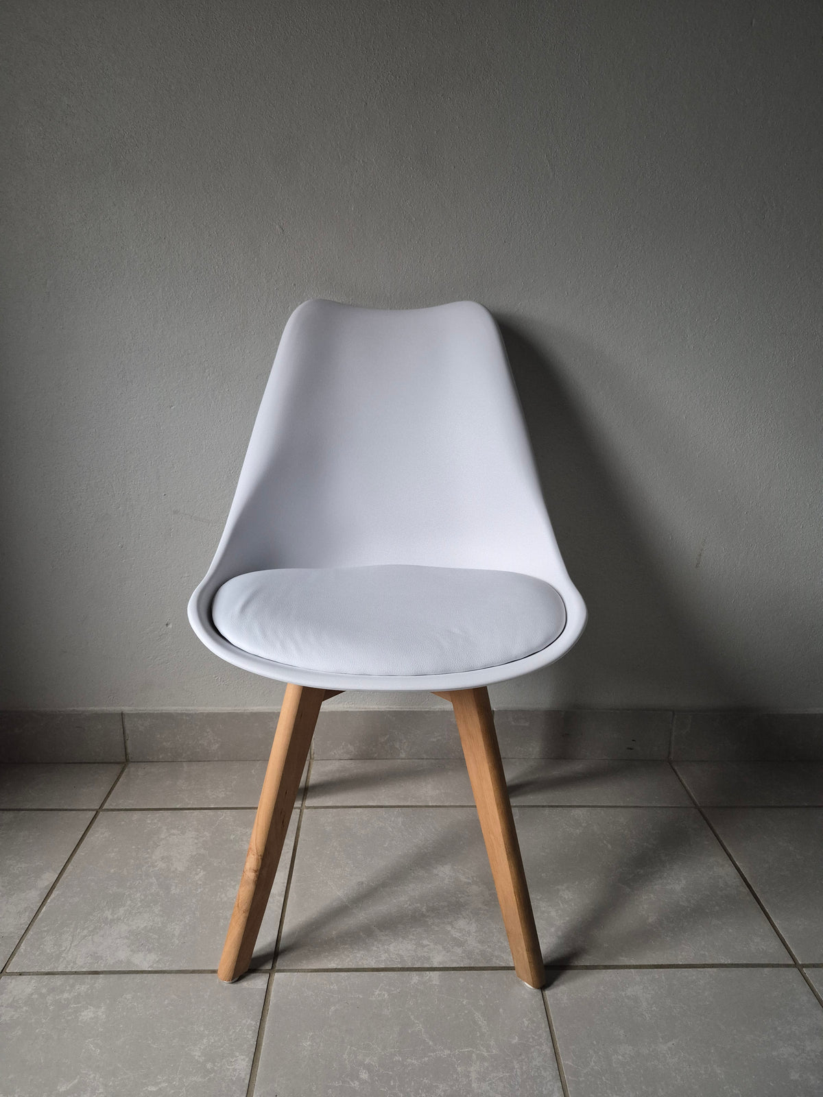 Padded Chair. White