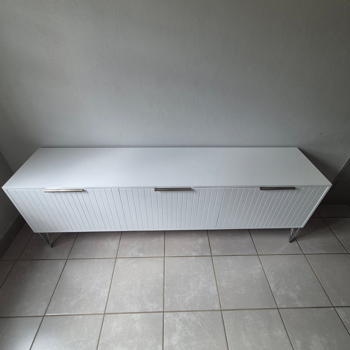 1.8m Tv Stand. Silver Finish