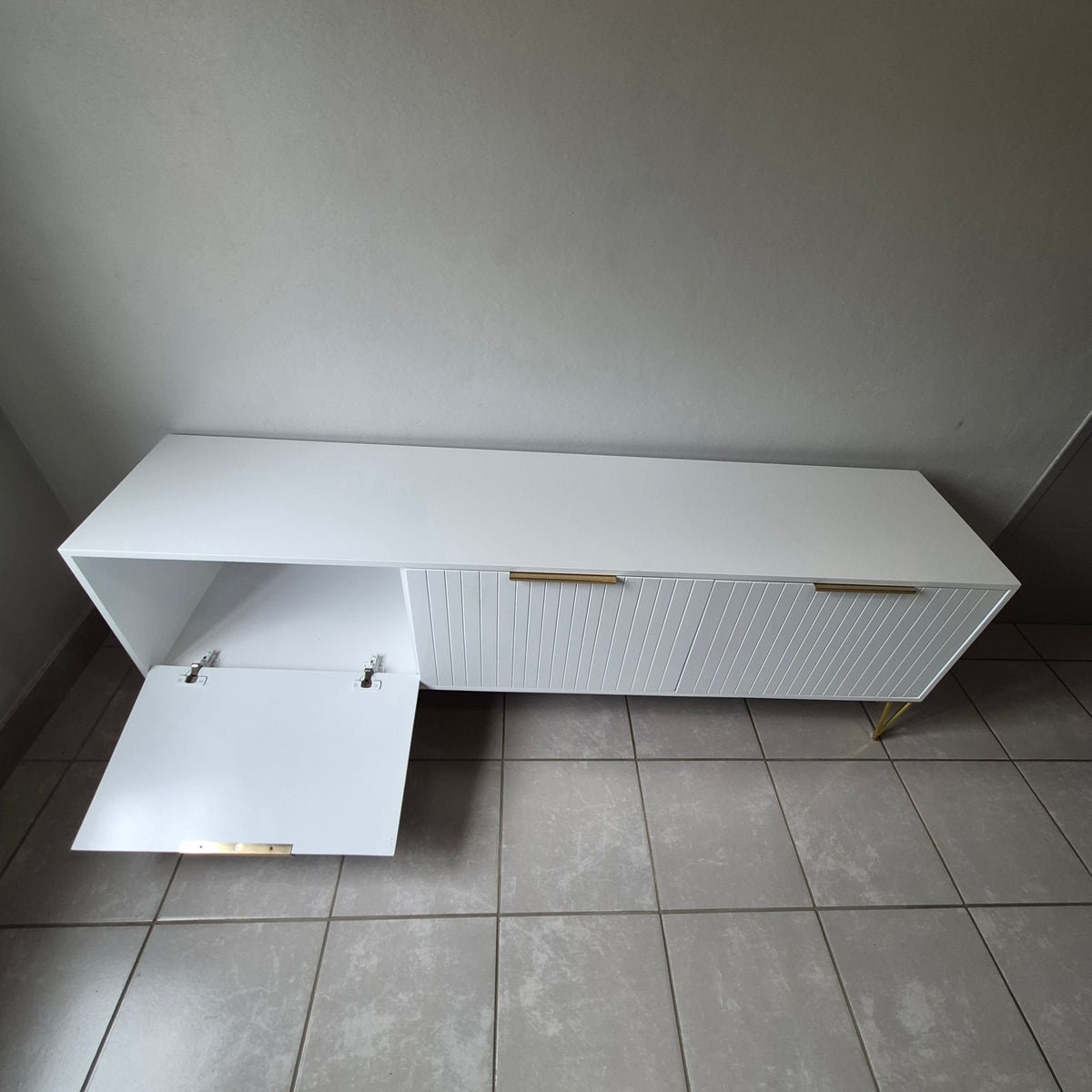 1.8m Tv Stand. Gold Finish