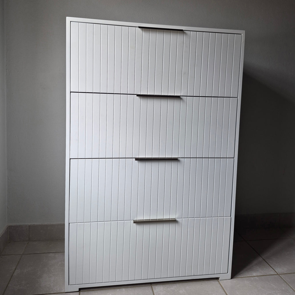 Chest of Drawers. Silver Handles