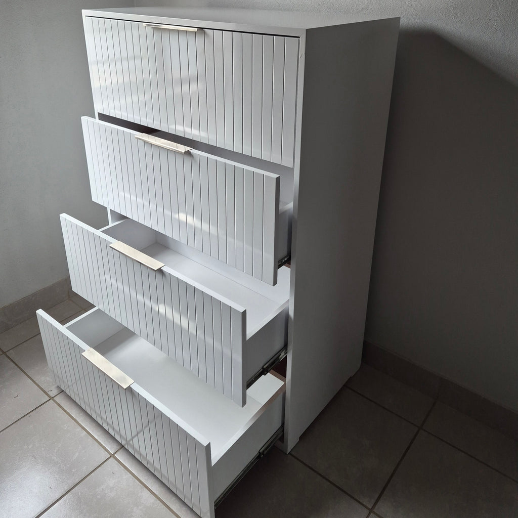 Chest of Drawers. Silver Handles