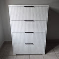 Chest of Drawers. Black Handles