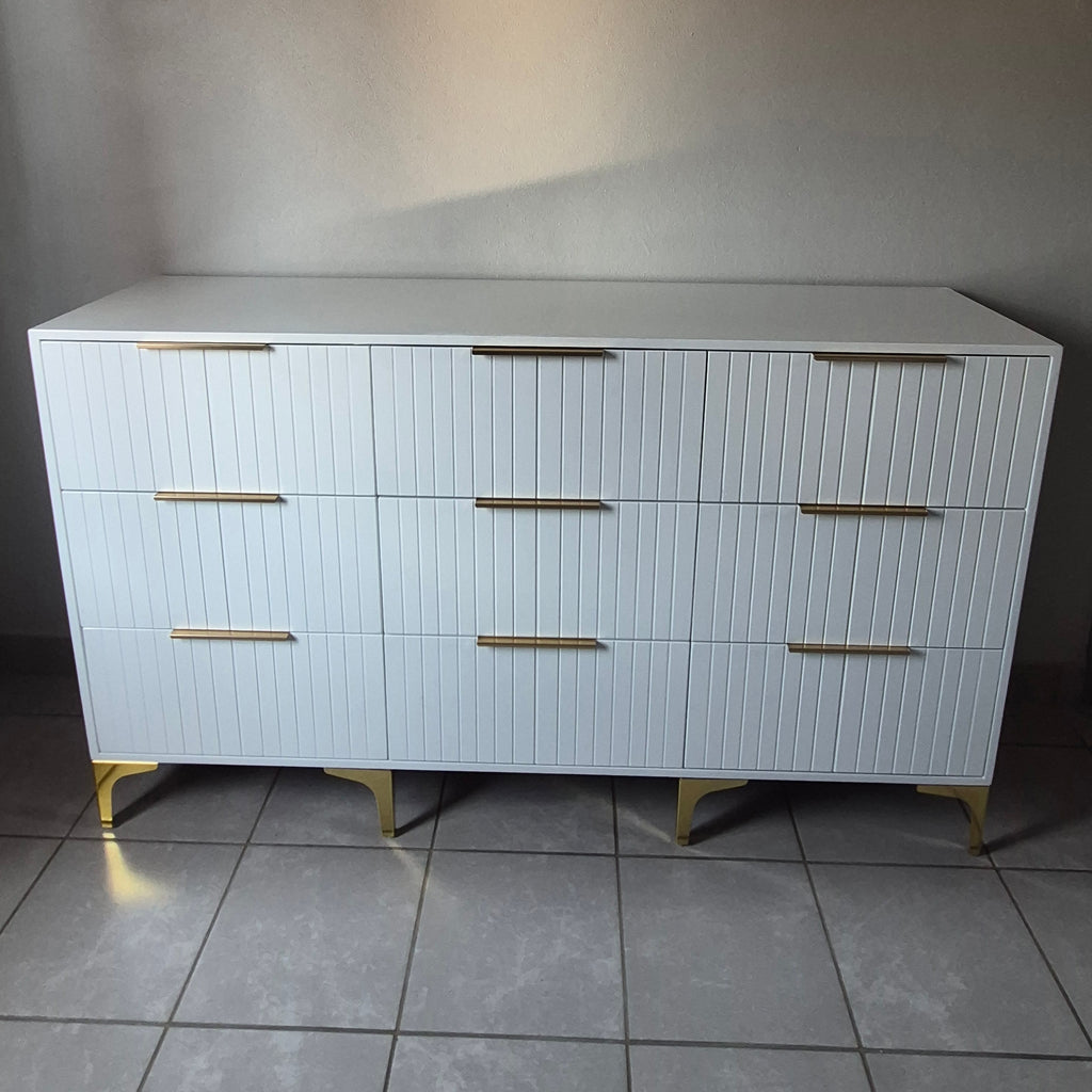 Chest of Drawers. Gold Handles
