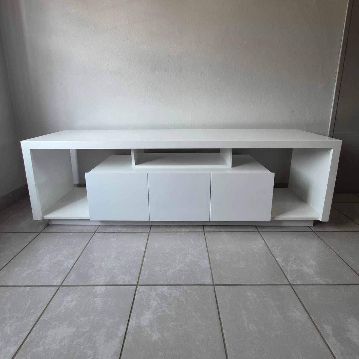 Modern 1.8m Tv Stand