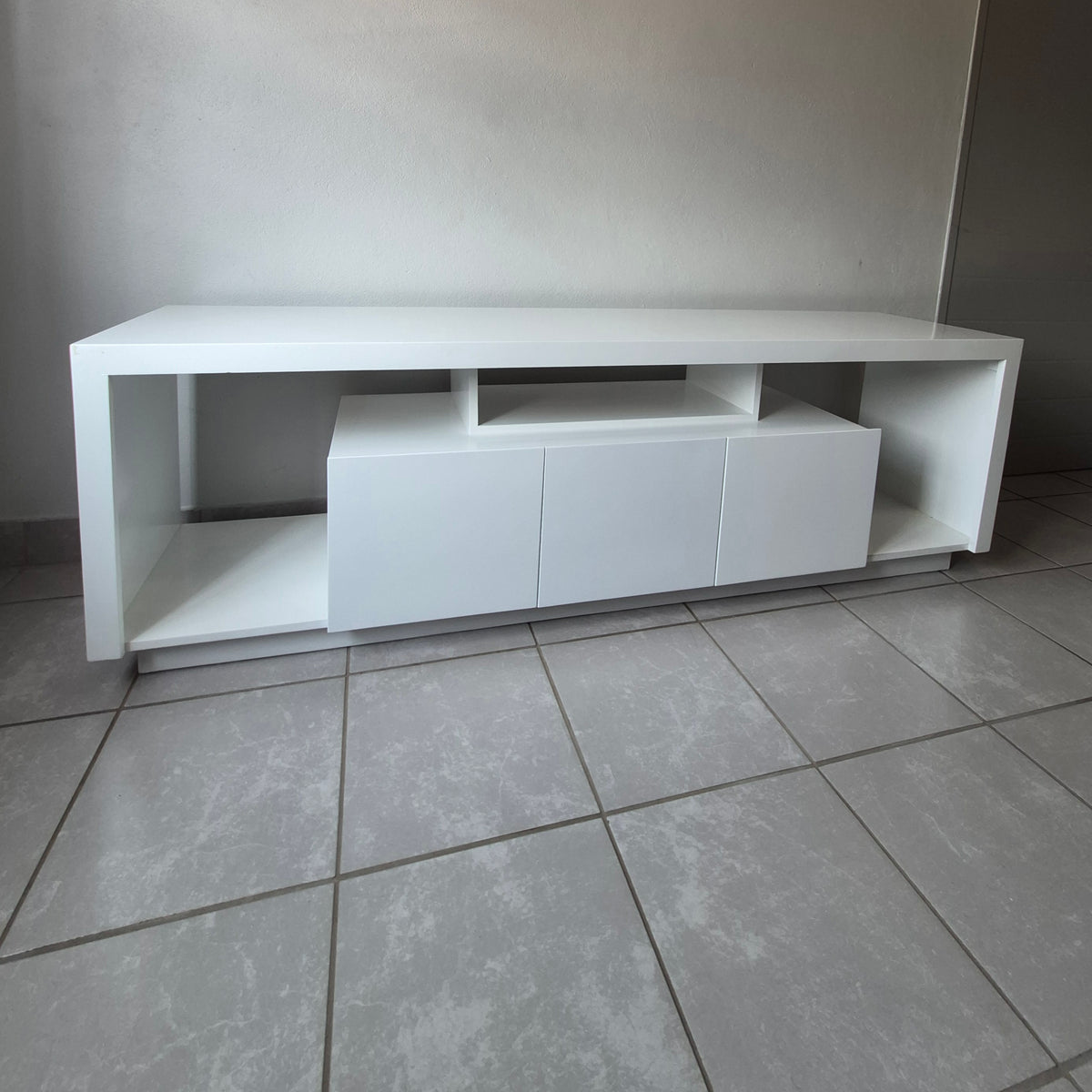 Modern 1.8m Tv Stand