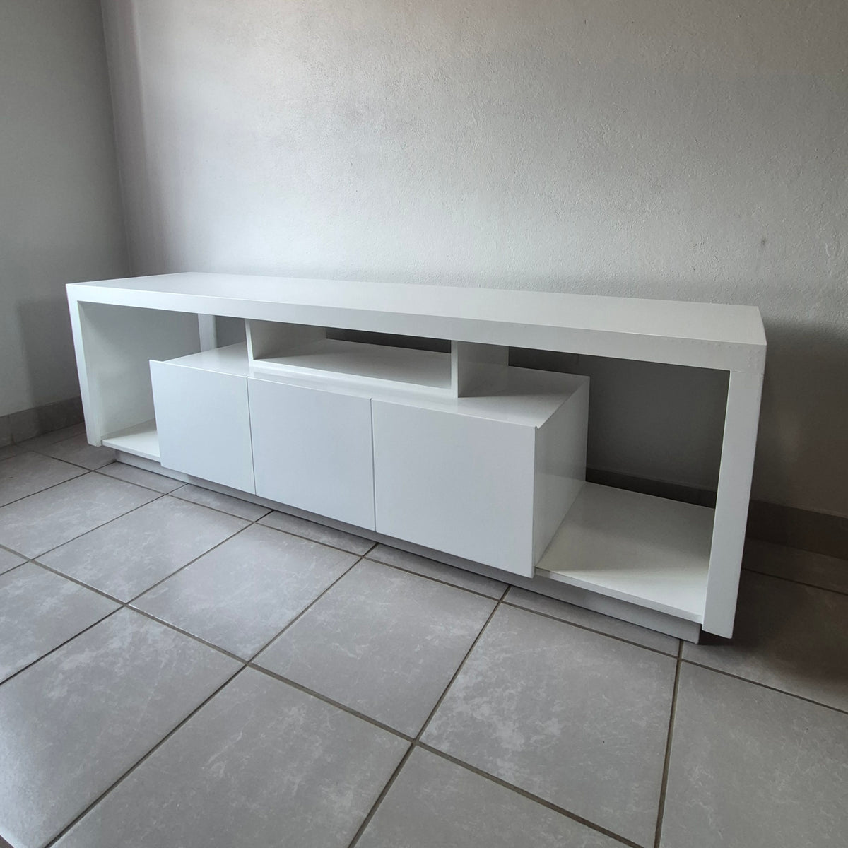 Modern 1.8m Tv Stand