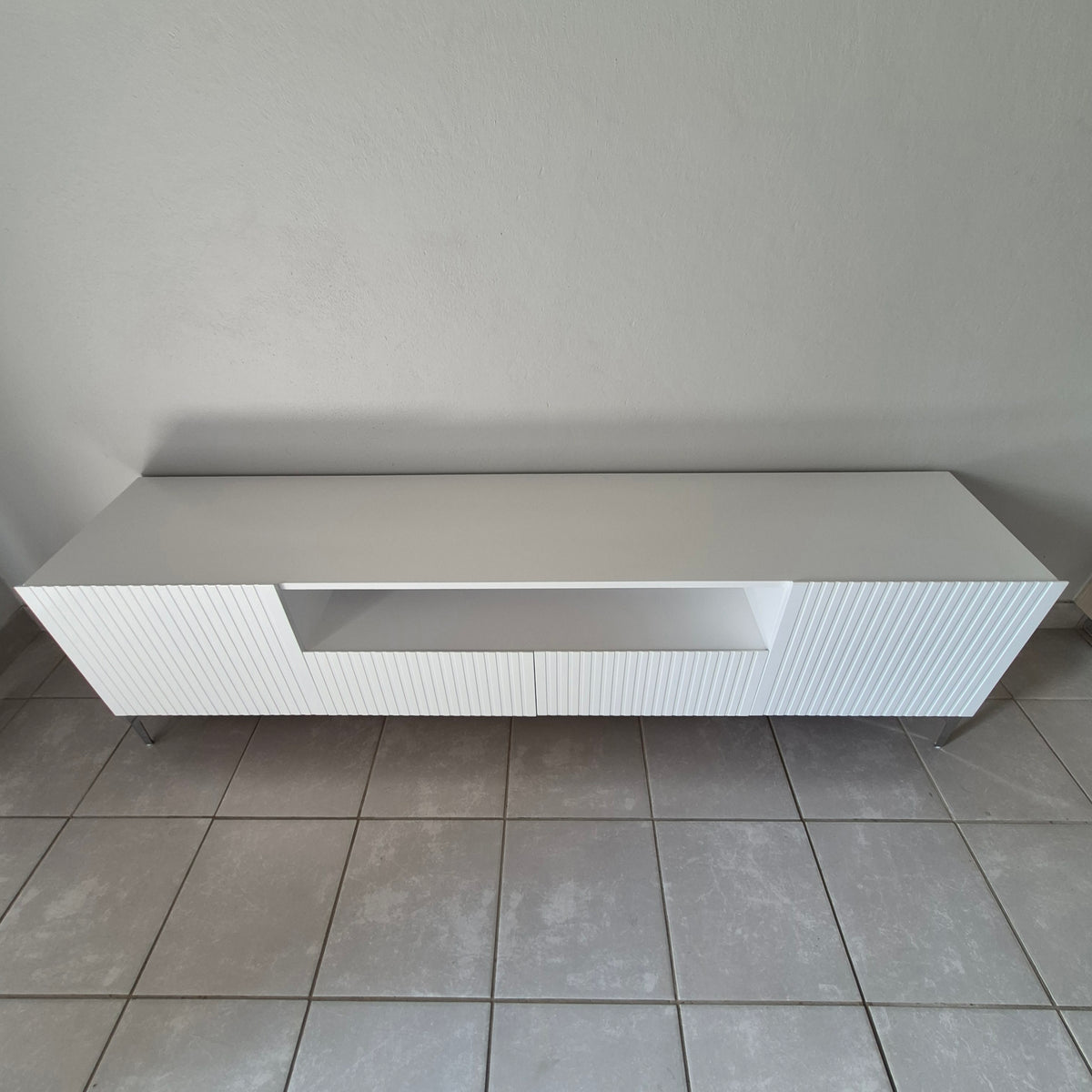 Modern 2m Tv Stand. Silver Legs