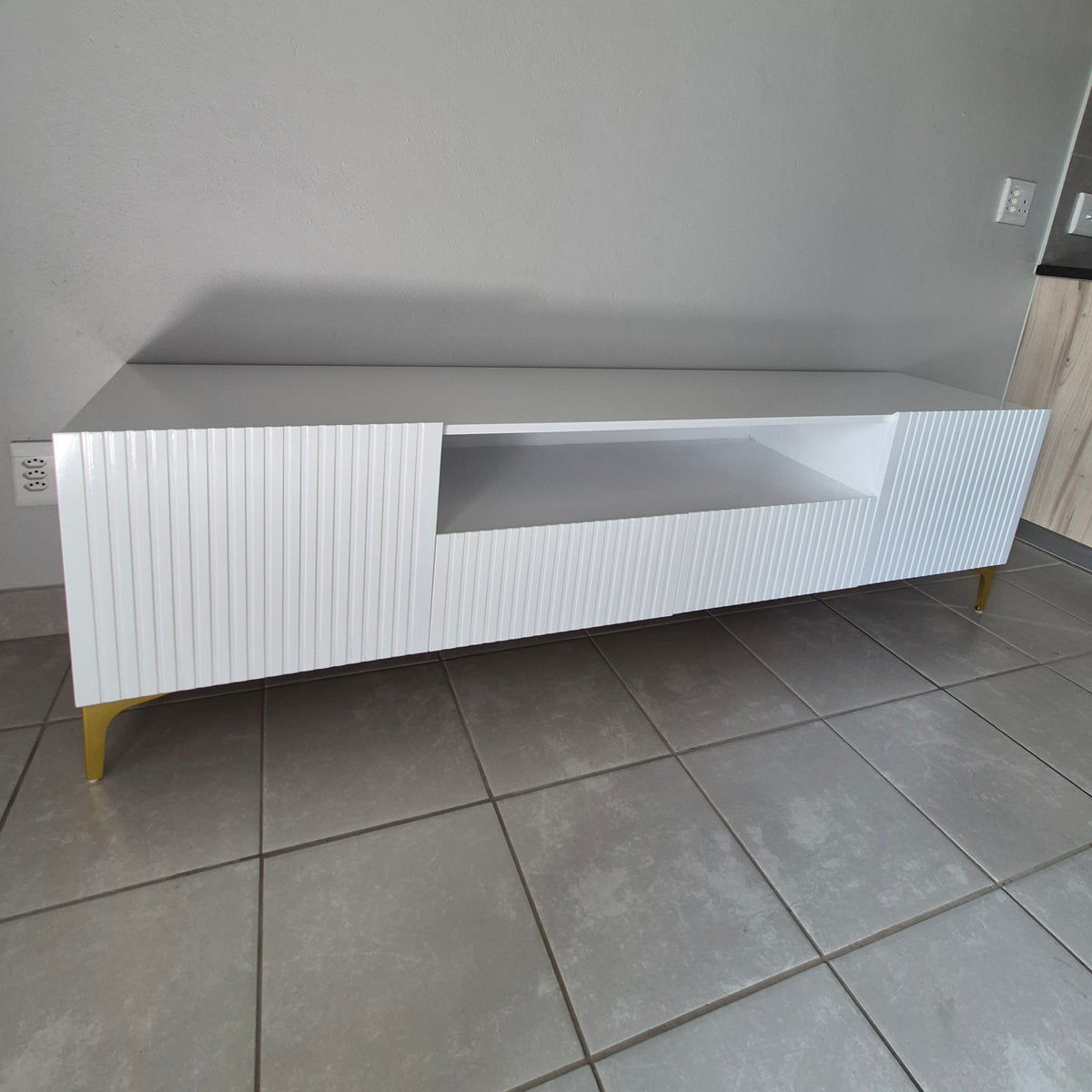 Modern 2m Tv Stand. Gold Legs