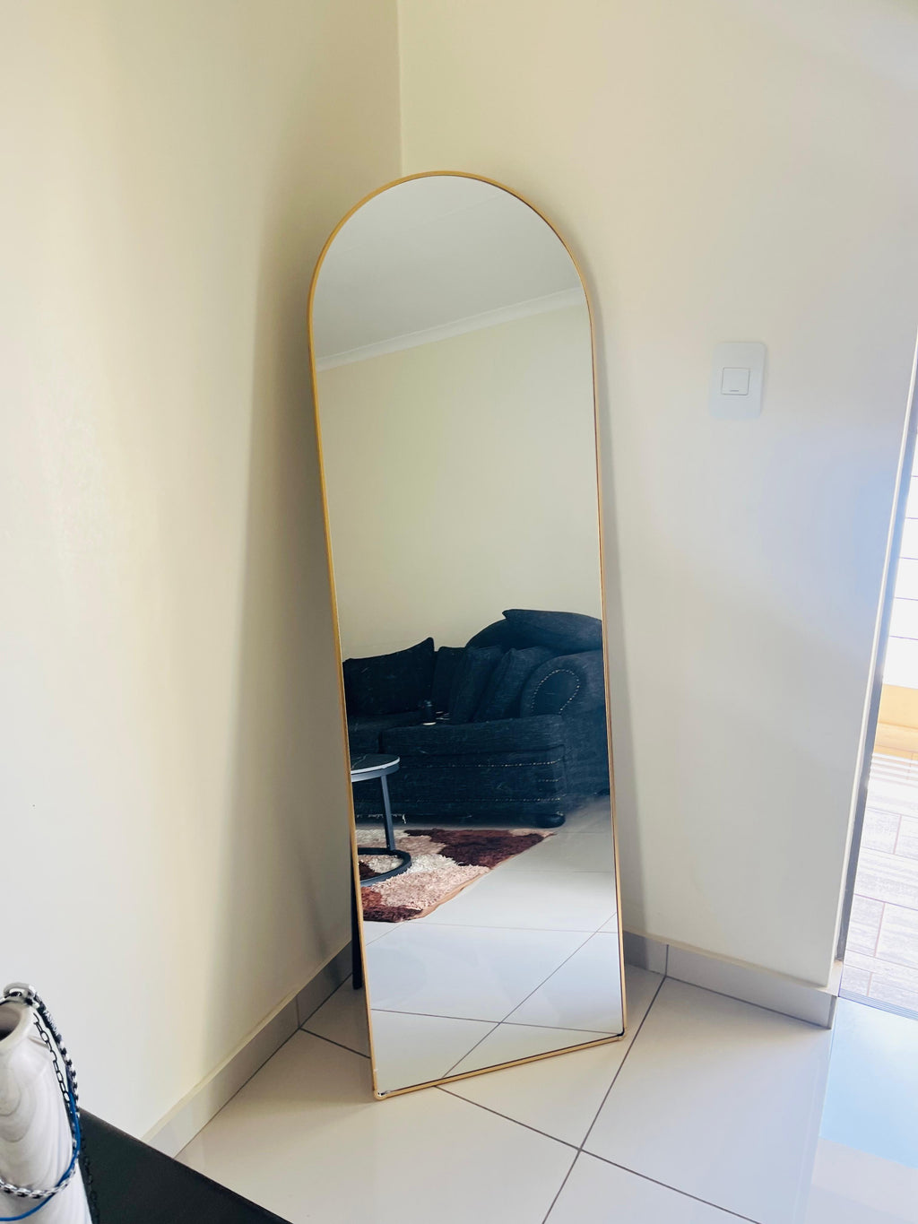 Mirror. 160x47cm. Gold