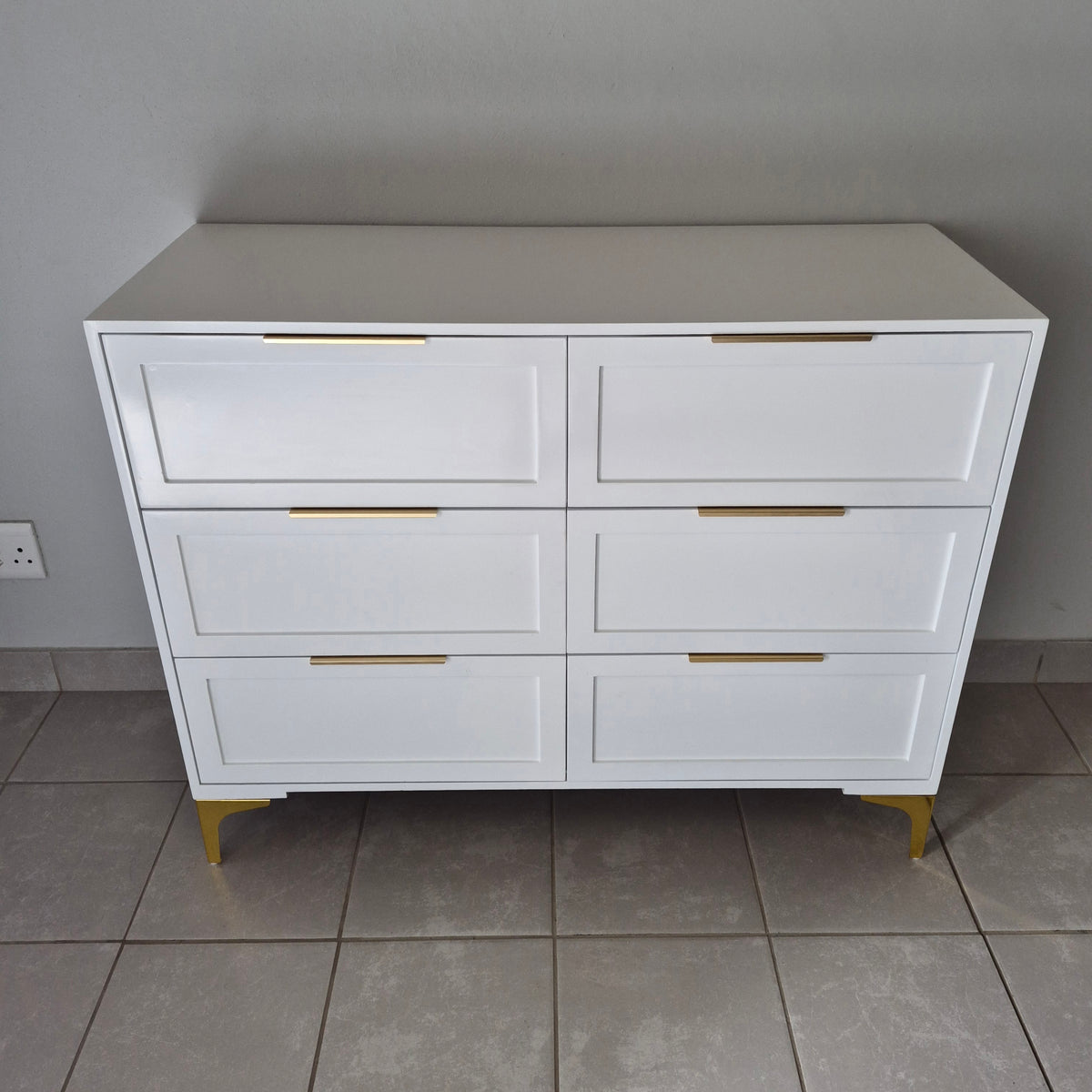 Chest Of Drawers. Gold Handles